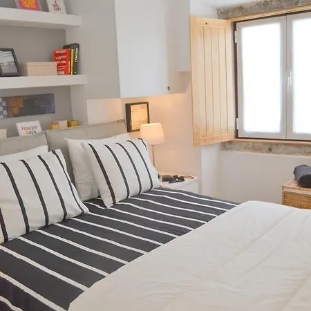 Tp Factory 15, Lisbon Apartment *
